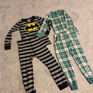Hanna Andersson Kids Pajama Set Bundle- Batman and Green Plaid Size 4